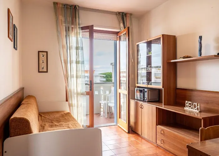 Apartment Coastal Comfort In Lido Del Sole With Sea View Bibione